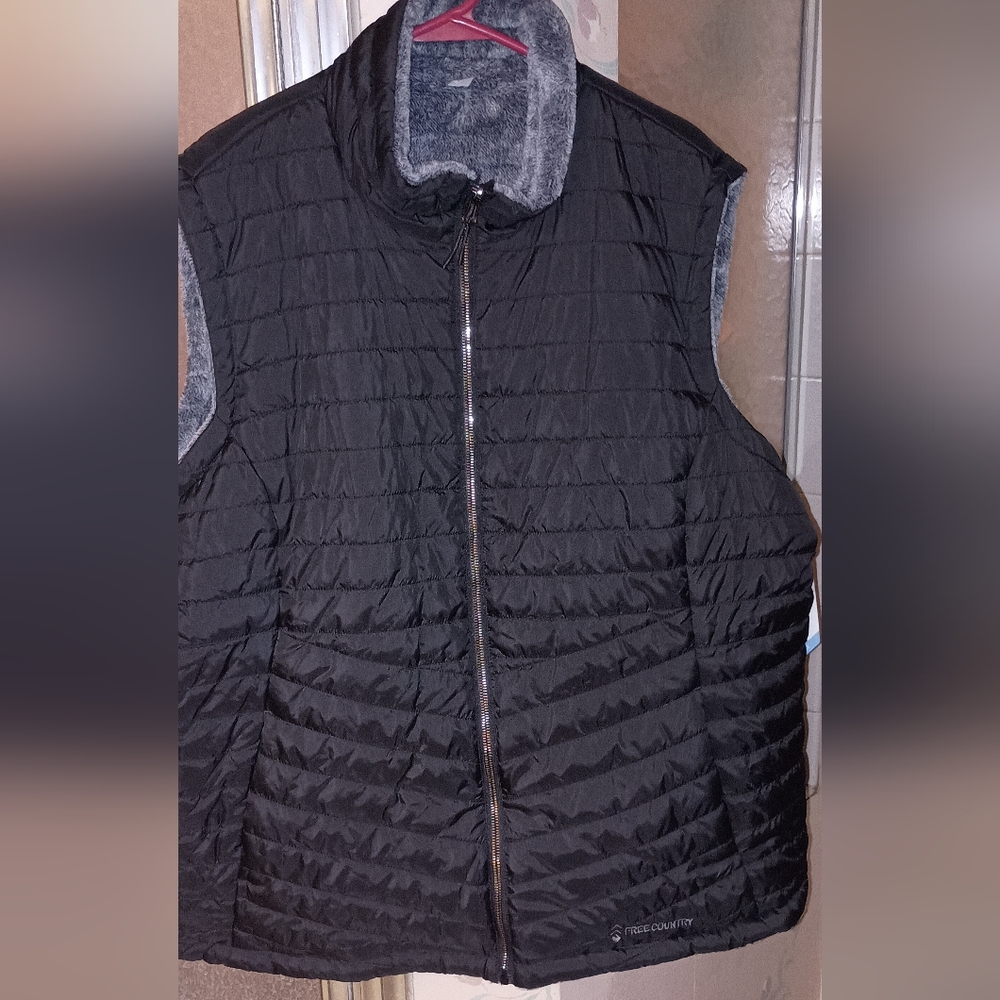 NWT Free Country Women's 3x Reversible Black Grey Puffer Fleece Vest